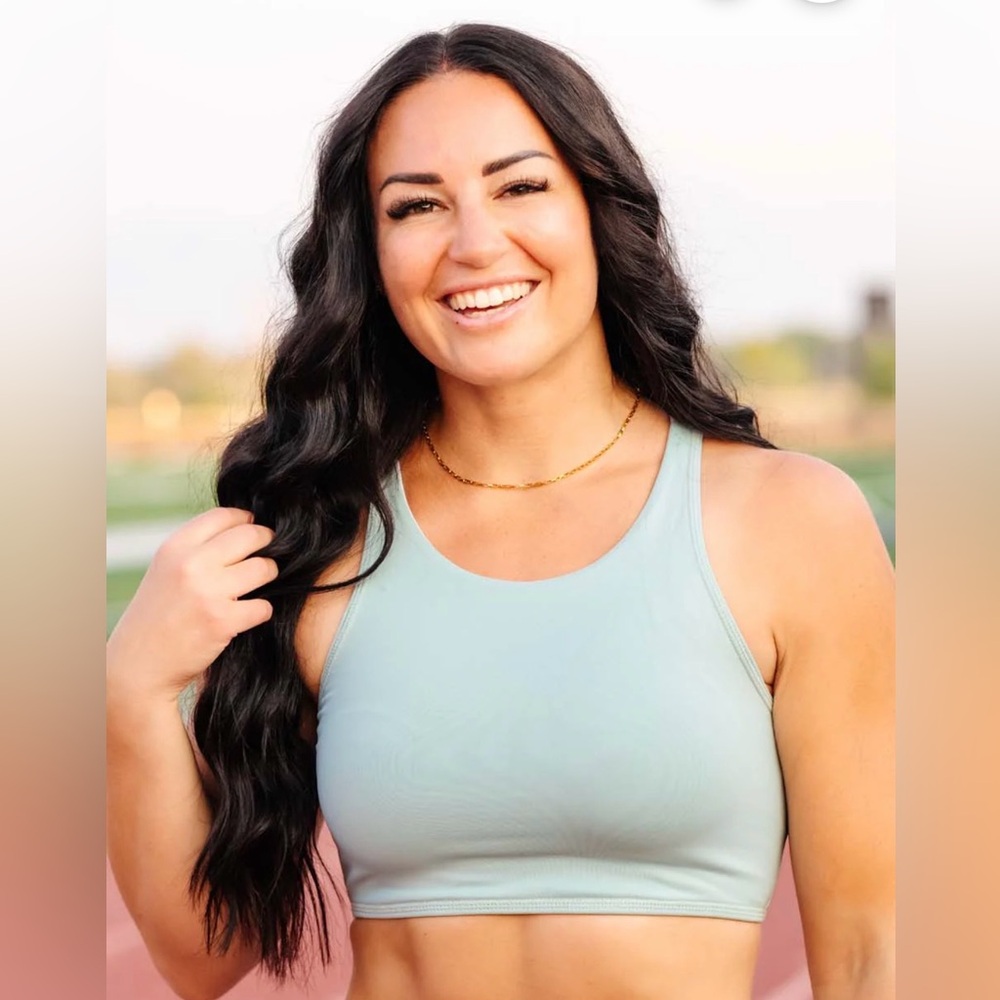 Kiava Women's Sage Green High-Neck Energy Sports Bra size M New